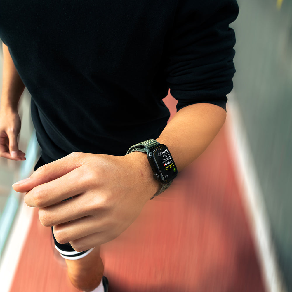 Apple Watch 42mm Native Union Active Watch Loop Serisi Hasır Kordon Koyu Yeşil