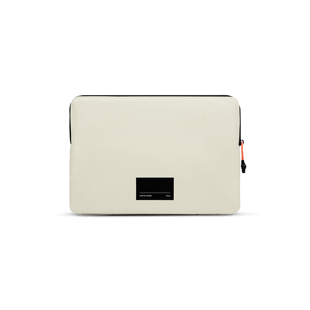 Native Uninon Ultralight Sleeve Serisi Su Geçirmez Ripstop Kumaş 14 inç Macbook Çantası Krem