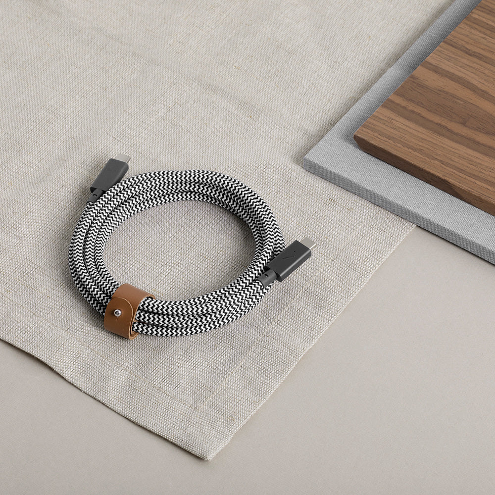 Native Union Belt Pro Serisi Type-C to Type-C Şarj Kablosu 240W 2.4M Siyah-Beyaz