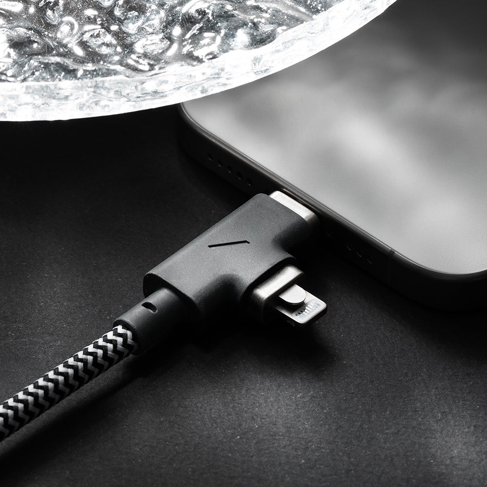Native Union Belt Serisi Duo Pro Type-C to Type-C - Lightning Şarj Kablosu 240W 2.4M Siyah-Beyaz