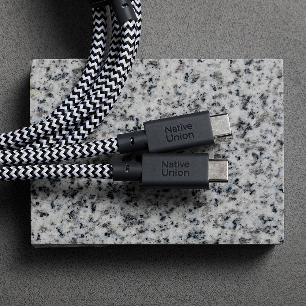 Native Union Belt Serisi PD 2in1 Type-C To Type-C Hızlı Şarj Özellikli Şarj ve Data Kablosu 140W 2M Siyah