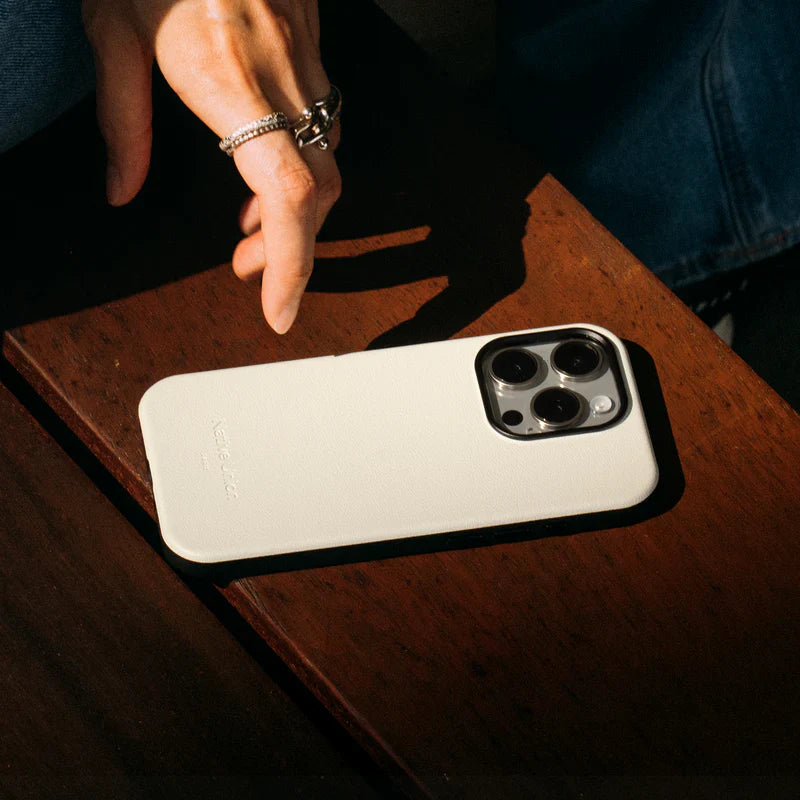 iPhone 16 Pro Max kılıf koleksiyonu Native Union Active Serisi MagSafe uyumlu