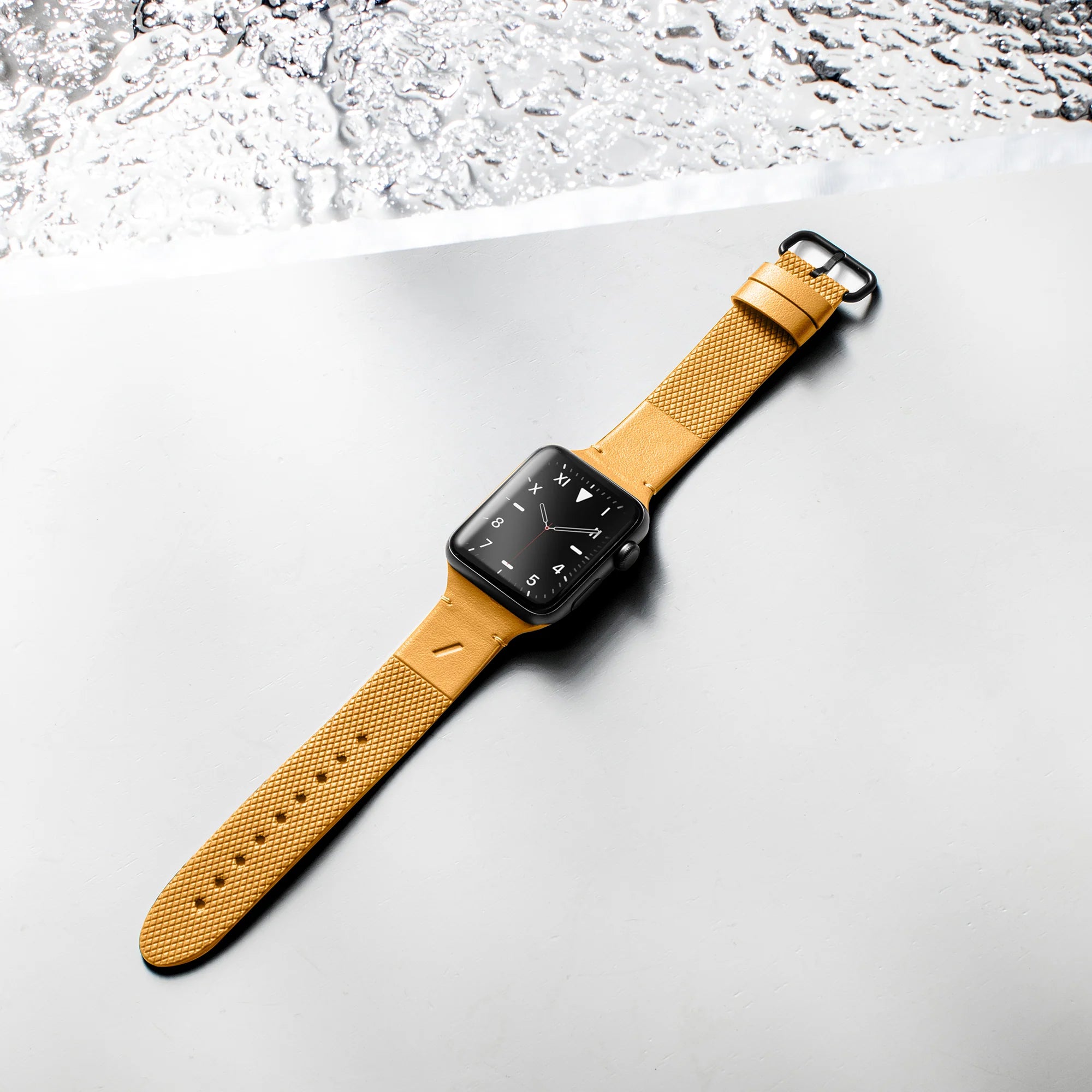 Apple Watch Native Union Classic Serisi Silikon Kordon Turuncu