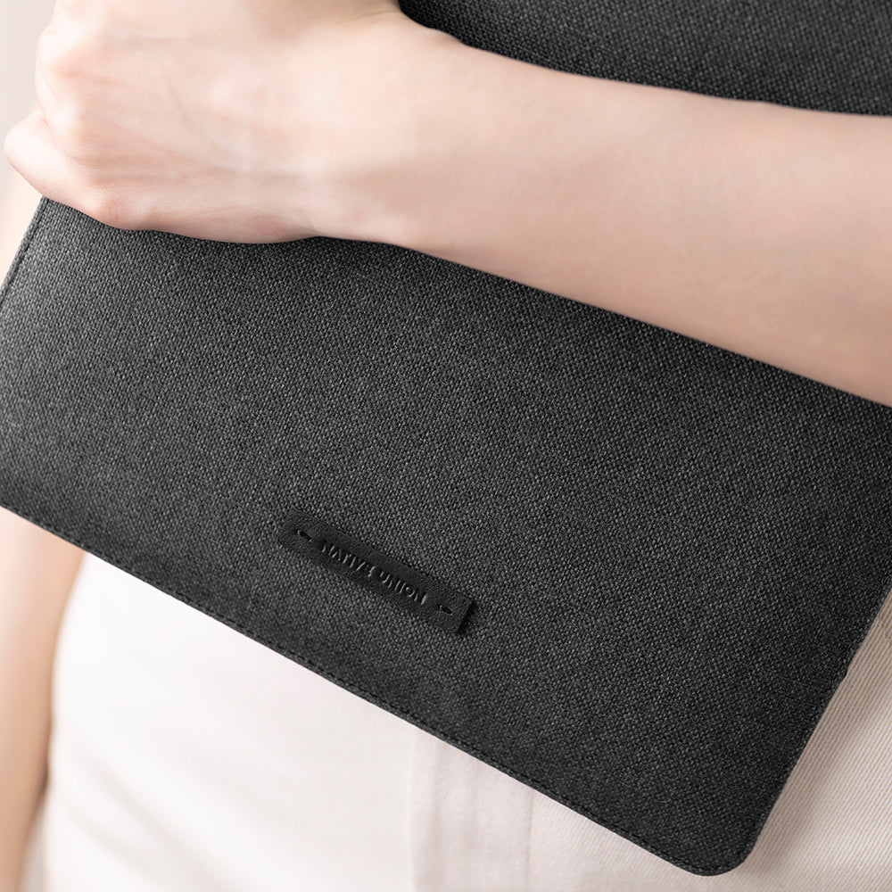 Native Uninon Stow Slim Serisi Su Geçirmez 12.9 inç Tablet Çantası