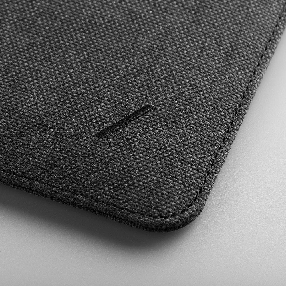 Native Uninon Stow Slim Serisi Su Geçirmez 12.9 inç Tablet Çantası