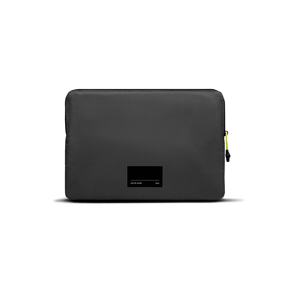 Native Uninon Ultralight Sleeve Serisi Su Geçirmez Ripstop Kumaş 14 inç Macbook Çantası Siyah